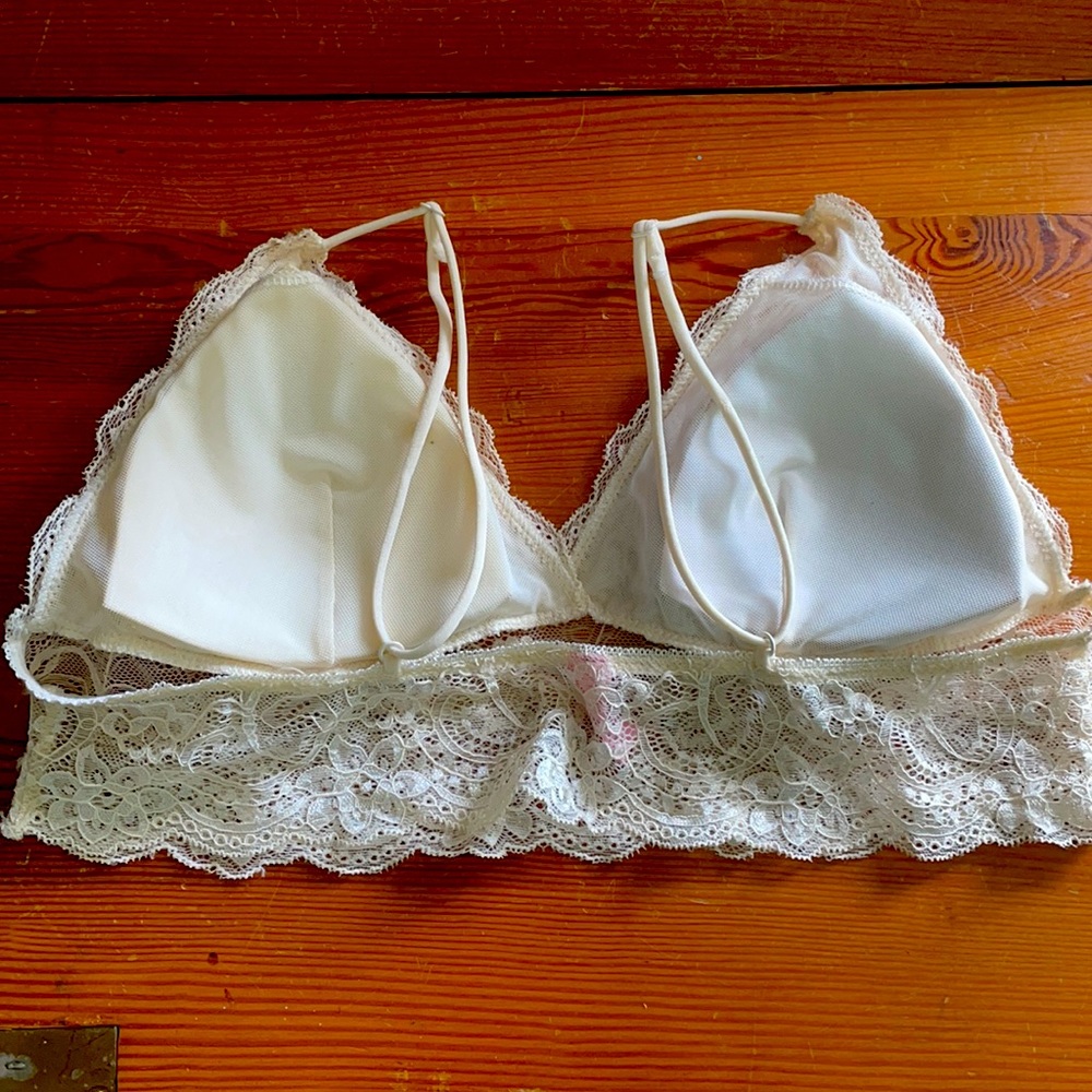 Ivory Bralette - Picture 2 of 2
